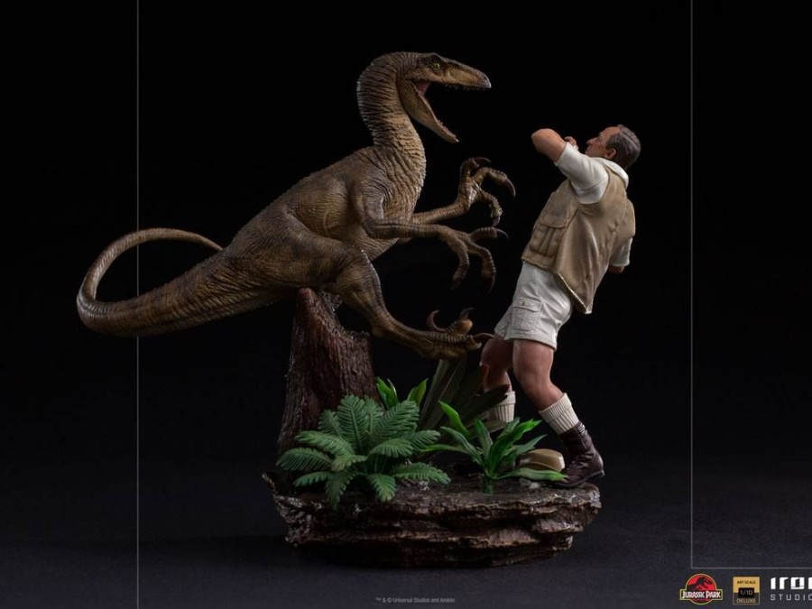 Iron Studios | Jurassic Park - Clever Girl - Statuette Art Scale 25Cm