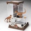 Noble Collection | Jurassic Park - Velociraptor - Figurine Creature 10 X 10 X 17Cm