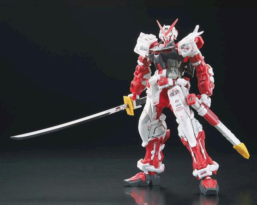 Bandai Model Kit | Gundam - Rg 1/144 Mbf-P02 Gundam Astray Red Frame - Model Kit 13Cm