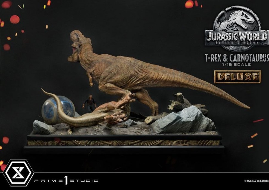 Prime 1 Studio | Jurassic World - T-Rex & Carnotaurus Deluxe - Statuette '49X90X51Cm'